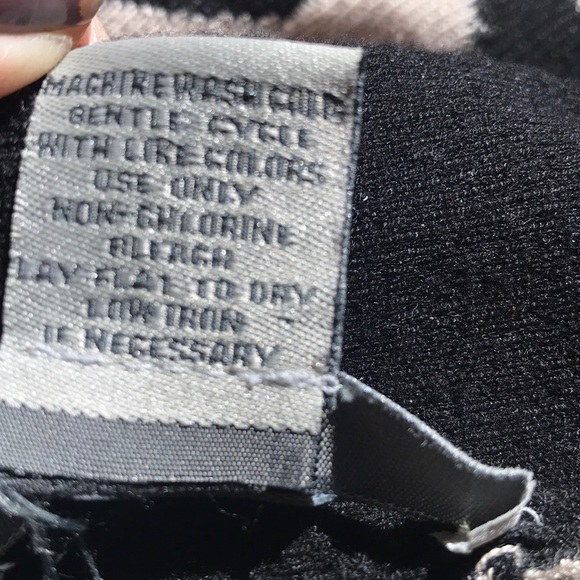 Skirt - Picture 4 of 8